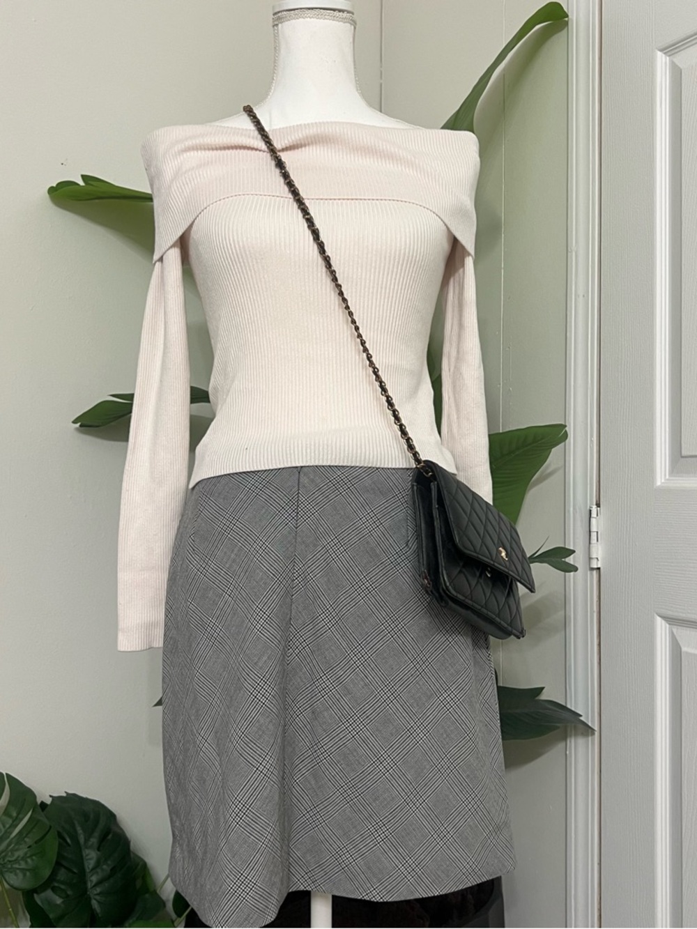 The Limited Plaid Mini Skirt in Gray/Black Bundle